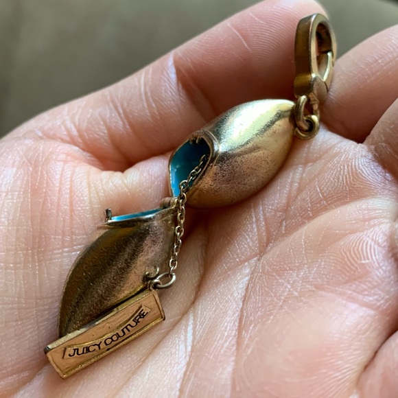 Retired Rare Collectable Juicy Couture 2006 Fortune Cookie Charm for Bracelet - Picture 5 of 9